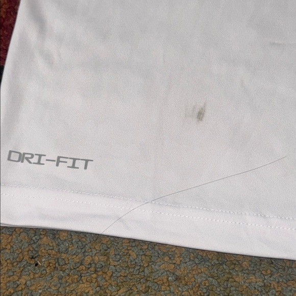 NWY Boys Jordan Tshirt - Picture 3 of 6